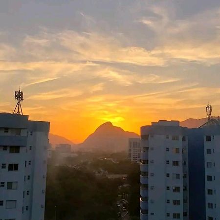 Mountain, Lake And Pool View Apartment Rio de Janeiro Extérieur photo